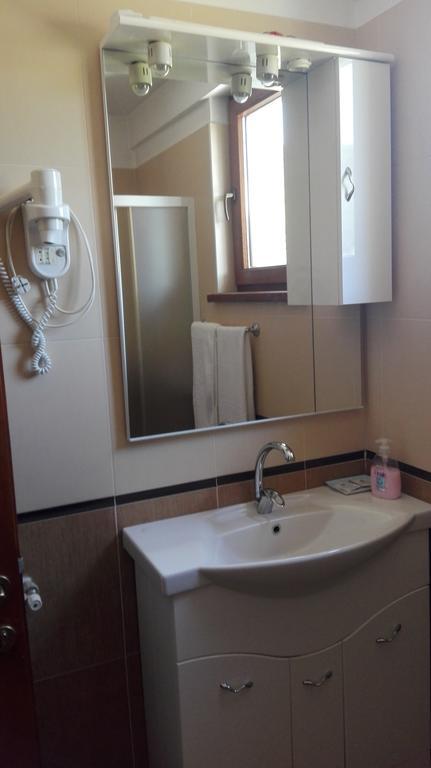 Pensiunea Balan Piatra Neamţ Quarto foto