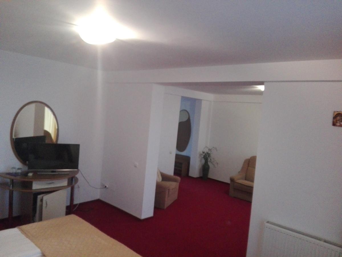 Pensiunea Balan Piatra Neamţ Exterior foto